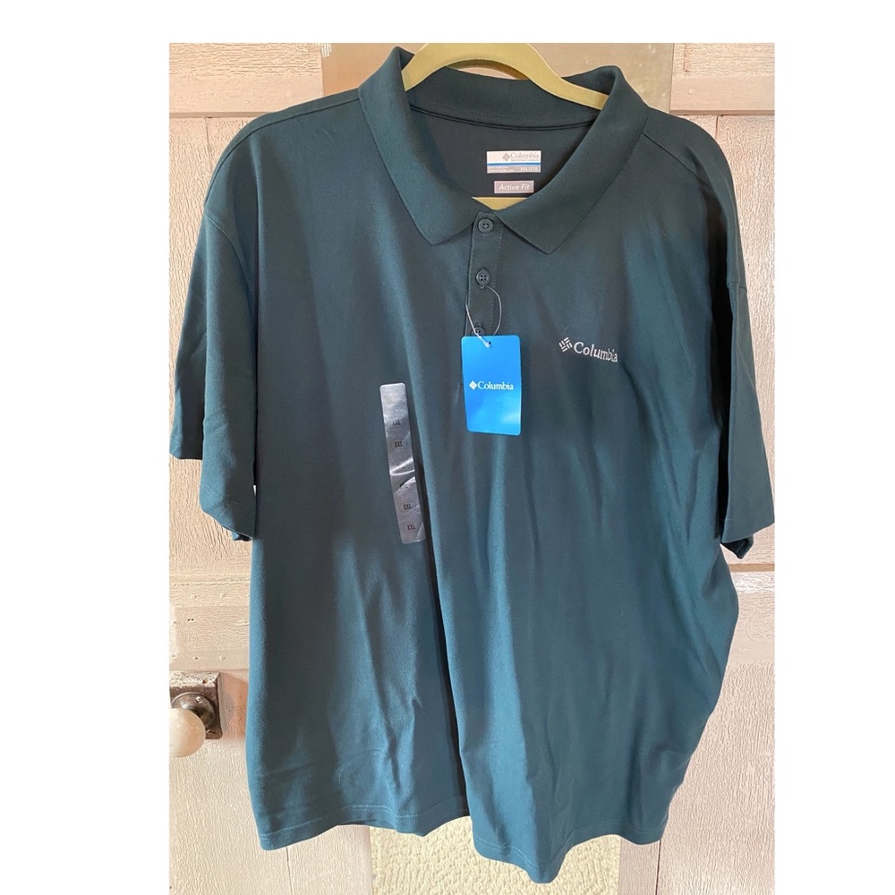 Mens Columbia polo NWT!
